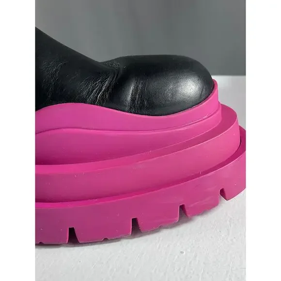 Bottega Veneta Black and Pink Women's Boots - Picture 11 of 16